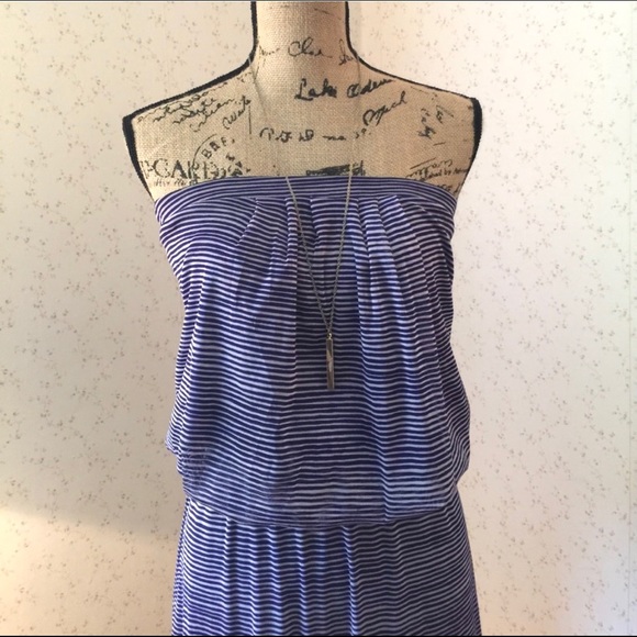 **SOLD** Blue/white striped beach dress /coverup ❤️ - Picture 4 of 10